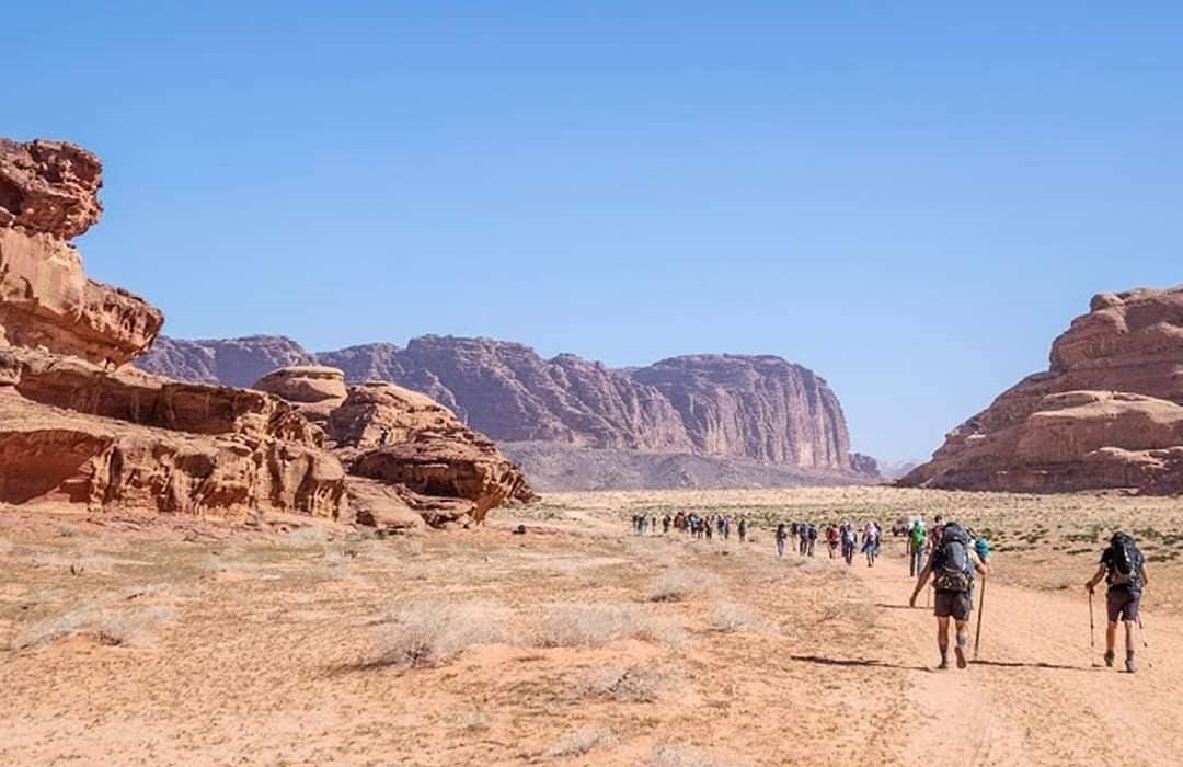 Jordan trail hiking experience in Wadi Rum